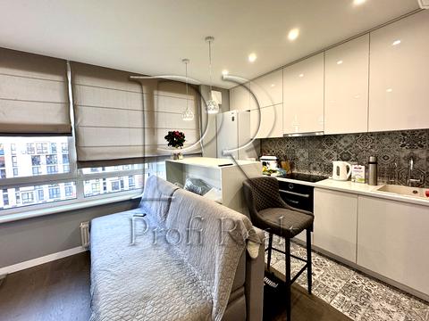 квартира за адресою Салютна вул., 2к17