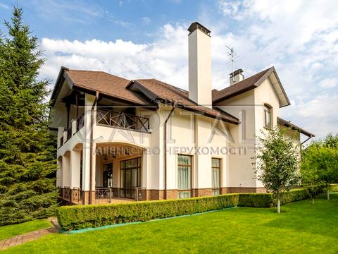 будинок за адресою с. Іванковичі, Авіаторів