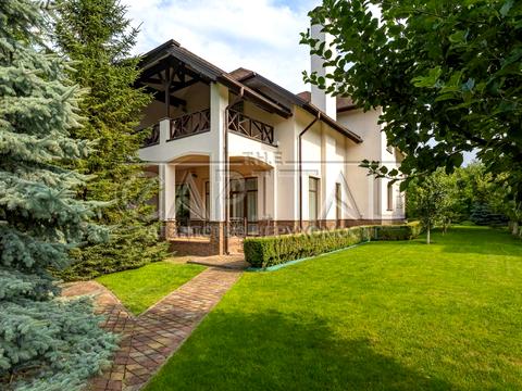 будинок за адресою с. Іванковичі, Авіаторів