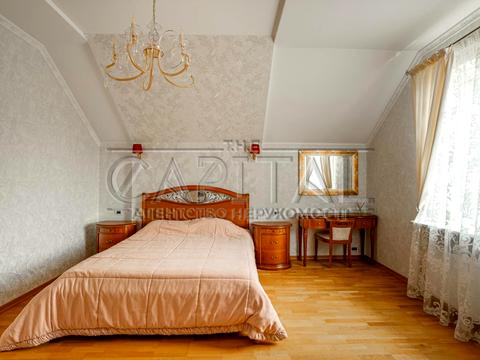 будинок за адресою с. Іванковичі, Авіаторів