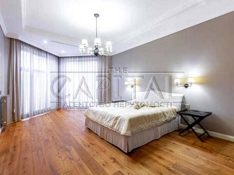 будинок за адресою с. Іванковичі, Авіаторів