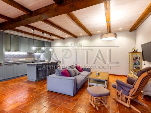 будинок за адресою с. Іванковичі, Авіаторів