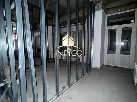 комерційна за адресою Шевченка бульв., 352