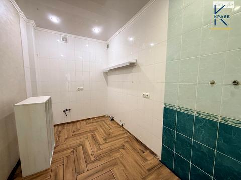 комерційна за адресою Зарічанська вул., 26/1