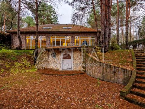 будинок за адресою с. Хотянівка, Боброва, 2