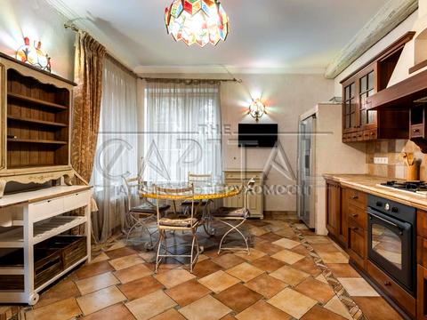 будинок за адресою с. Хотянівка, Боброва, 2