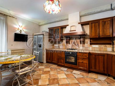 будинок за адресою с. Хотянівка, Боброва, 2