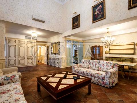 будинок за адресою с. Хотянівка, Боброва, 2