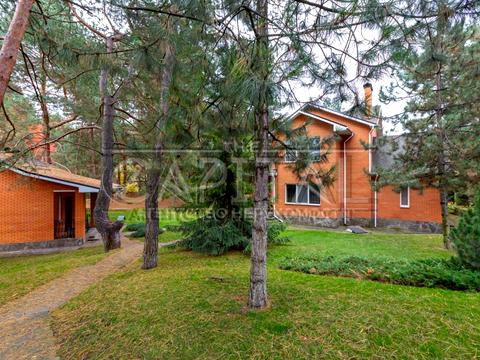 будинок за адресою Дружби вул., 1