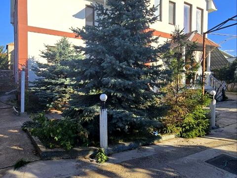 будинок за адресою Каштанова вул., 27