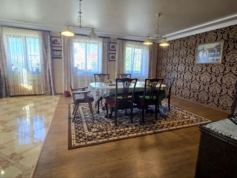 будинок за адресою Каштанова вул., 27