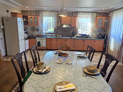 будинок за адресою Каштанова вул., 27