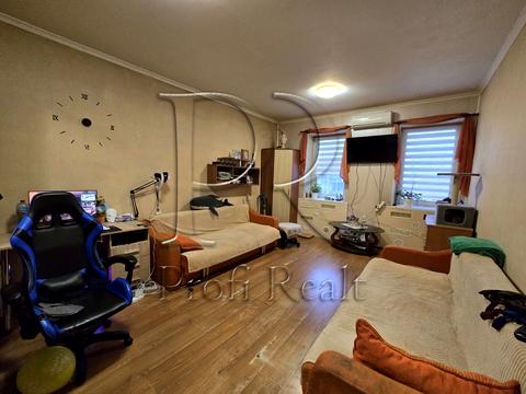 квартира за адресою Патріарха Мстислава Скрипника вул., 1