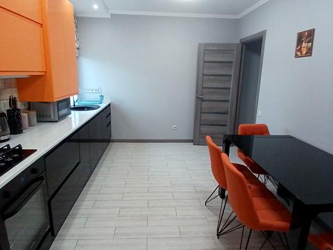 квартира за адресою Андрія Мельника вул., (Будинок 7)