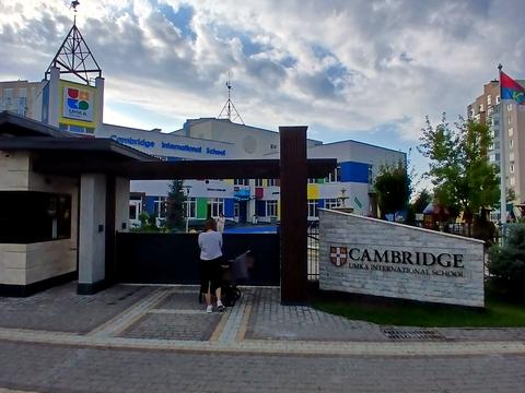 комерційна за адресою Богдана Хмельницького вул., 3