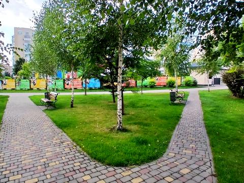 комерційна за адресою Богдана Хмельницького вул., 3