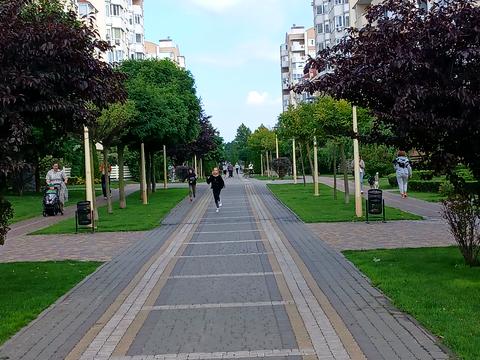 комерційна за адресою Богдана Хмельницького вул., 3