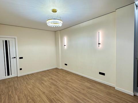 квартира за адресою Героїв Майдану вул. (Червоноармійська), 270