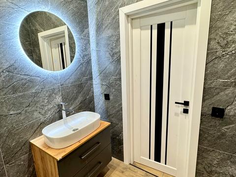 квартира за адресою Героїв Майдану вул. (Червоноармійська), 270