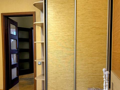 квартира по адресу Віктора Ярмоли ул., 4