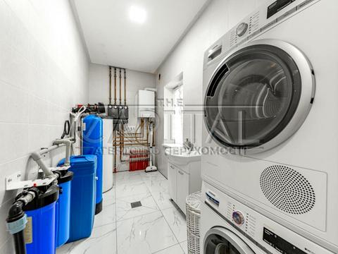 будинок за адресою с. Гатне, Яблунева вул., 17