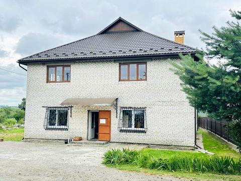 будинок за адресою Центральна