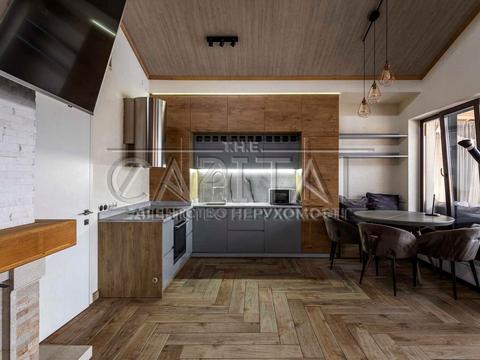 будинок за адресою Прилісна