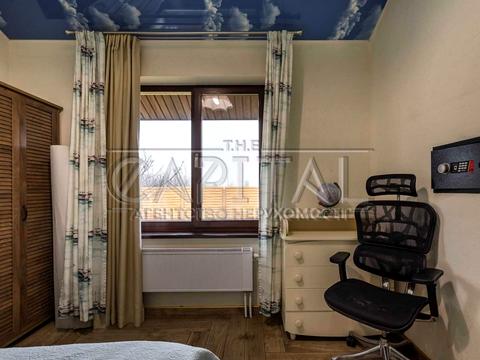 будинок за адресою Прилісна