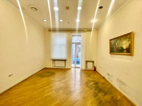 комерційна за адресою Глинки, 16