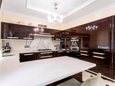 будинок за адресою с. Іванковичі, Авіаторів, 21