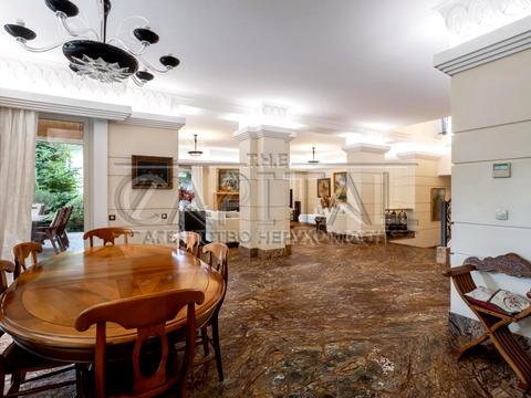 будинок за адресою с. Іванковичі, Авіаторів, 48