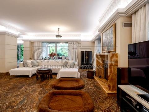 будинок за адресою с. Іванковичі, Авіаторів, 48