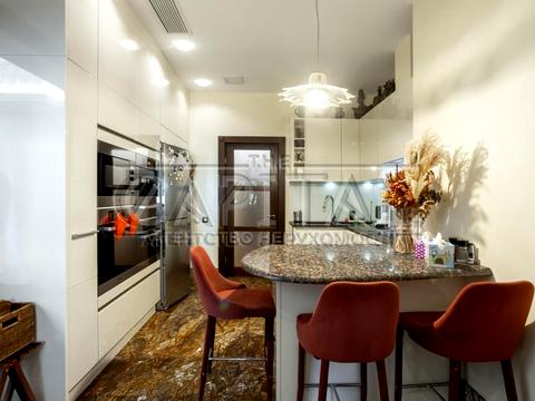 будинок за адресою с. Іванковичі, Авіаторів, 48