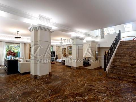 будинок за адресою с. Іванковичі, Авіаторів, 48