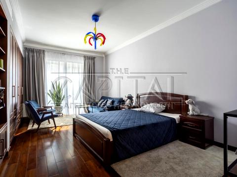 будинок за адресою с. Іванковичі, Авіаторів, 48