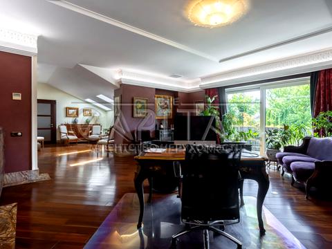 будинок за адресою с. Іванковичі, Авіаторів, 48