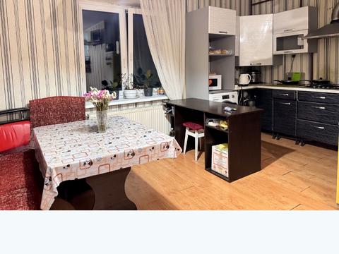 квартира за адресою Вереснева вул., 4