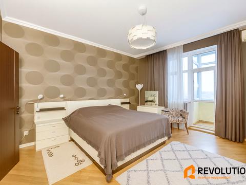 квартира за адресою Євгена Коновальця вул. (Щорса), 32-Б