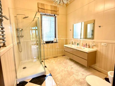 будинок за адресою Ю. Кондратюка