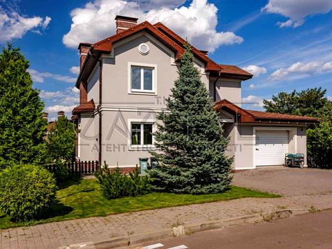 будинок за адресою Спортивна