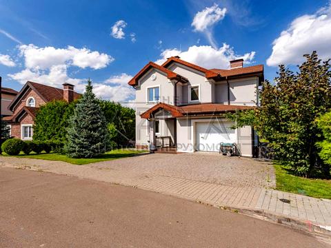 будинок за адресою Спортивна