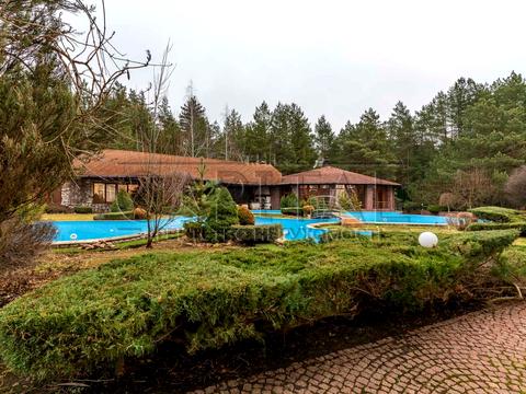 будинок за адресою Центральна