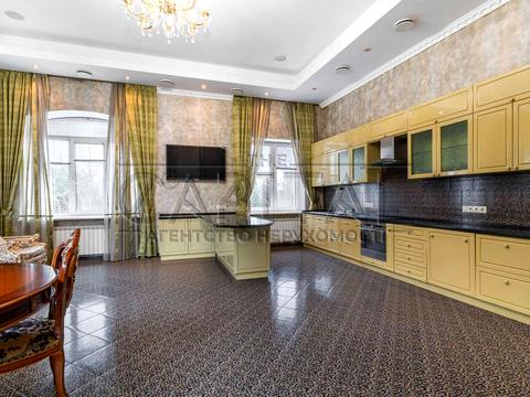 будинок за адресою Центральна