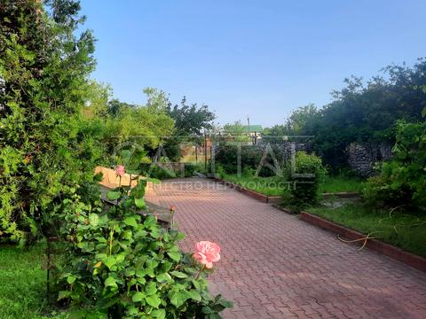 будинок за адресою Прилісна