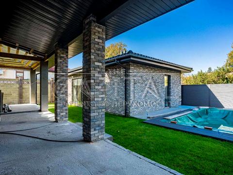 будинок за адресою Київ, Центральна