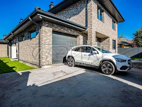 будинок за адресою Київ, Центральна