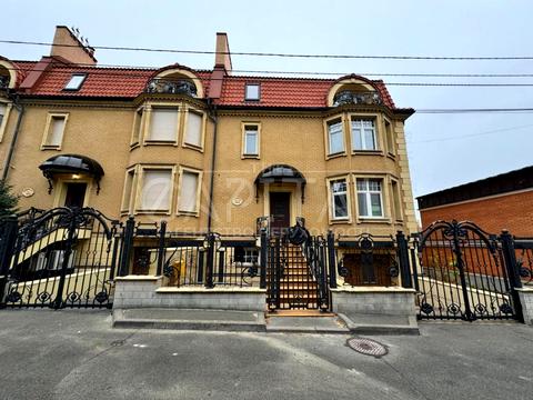 будинок за адресою Звіринецька вул., 8