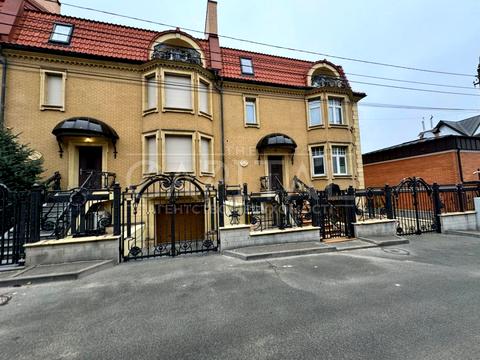 будинок за адресою Звіринецька вул., 8