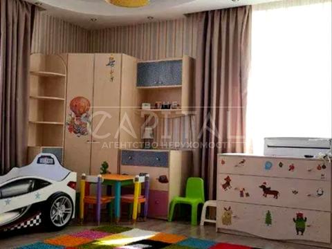 будинок за адресою Сергія Колоса