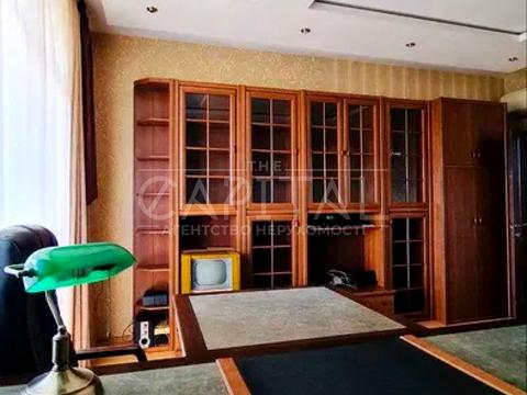 будинок за адресою Сергія Колоса